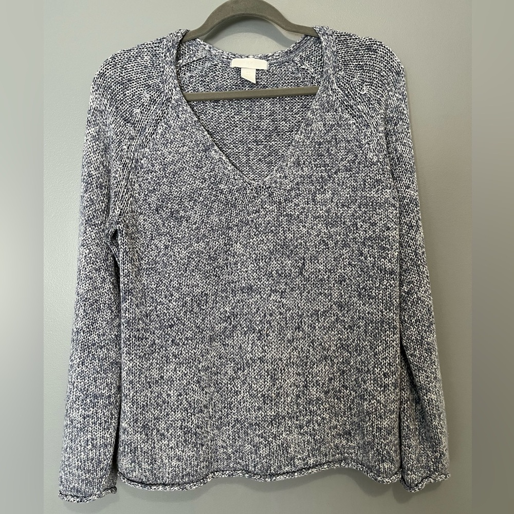 H&M v neck sweater oversized